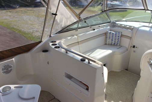 Rinker 270 Express Cruiser image