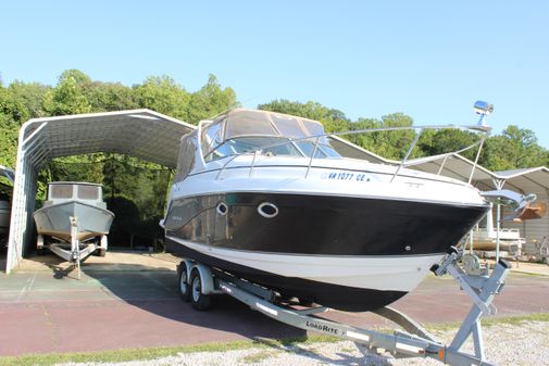 Rinker 270 Express Cruiser image