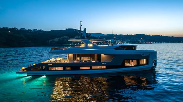 Mazu Yachts 92 