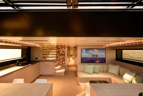 Mazu Yachts 92 image