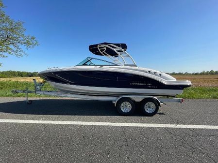 Chaparral 23-SSI image