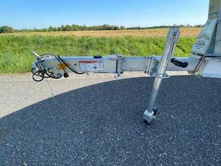 Chaparral 23-SSI image