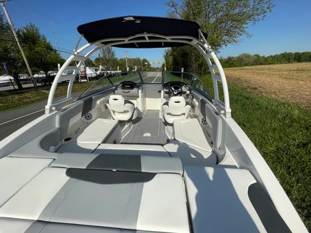 Chaparral 23 SSi image