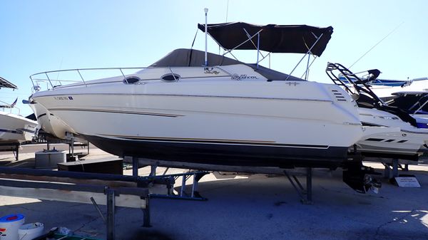Sea Ray 270 Sundancer 