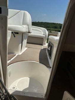 Larson CABRIO-254-MID-CABIN image