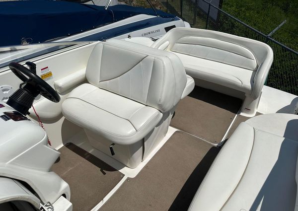 Larson CABRIO-254-MID-CABIN image