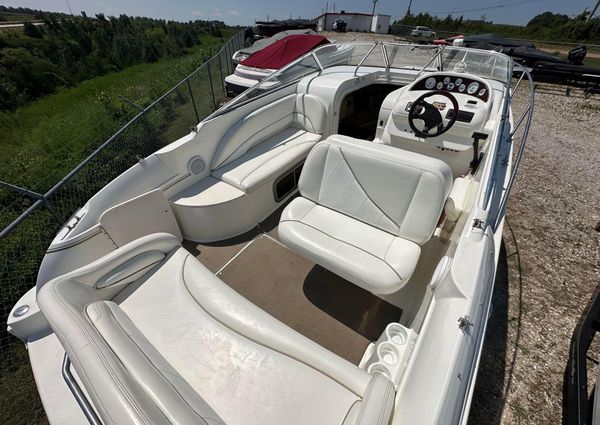 Larson CABRIO-254-MID-CABIN image