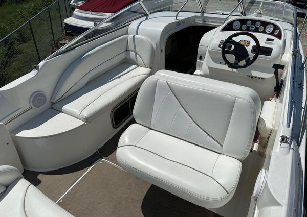 Larson CABRIO-254-MID-CABIN image