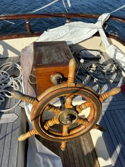 Mariner MARINER-31-KETCH image