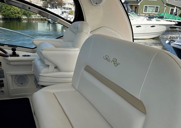 Sea-ray 440-SUNDANCER image