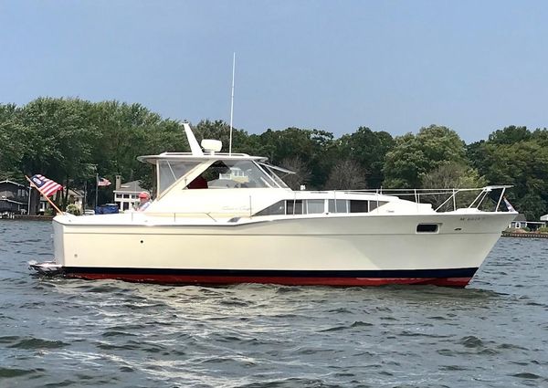 Chris-Craft 35 COMMANDER image