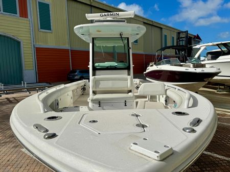 Everglades 273 Center Console image