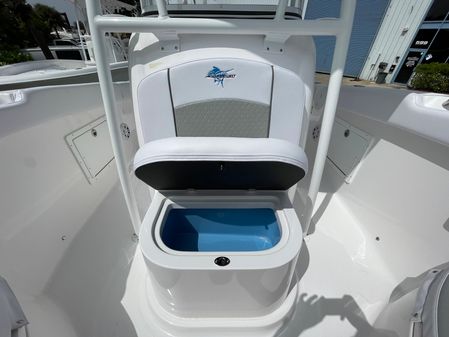 Aquasport 2300 Center Console image