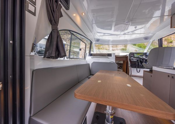 Beneteau Antares 11 OB FLY image