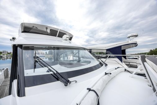 Beneteau Antares 11 OB FLY image