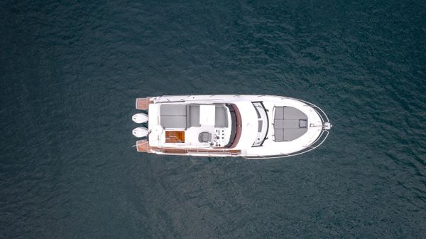 Beneteau Antares 11 OB FLY image