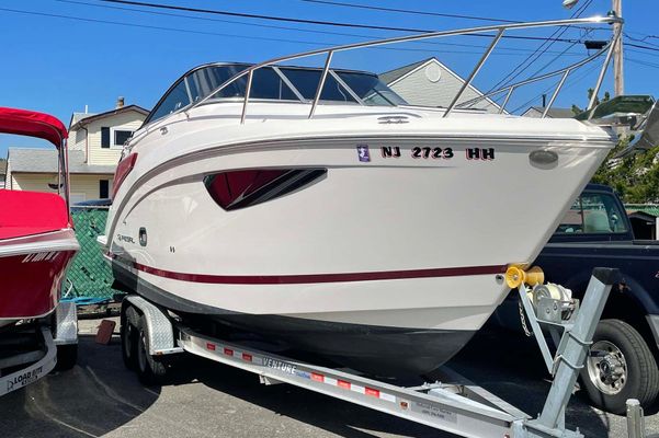 Regal 26 Express Cruiser - main image
