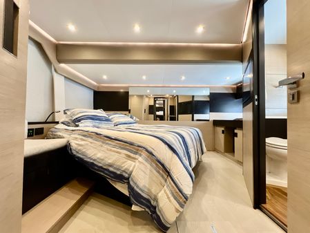 OKEAN Flybridge 50 image