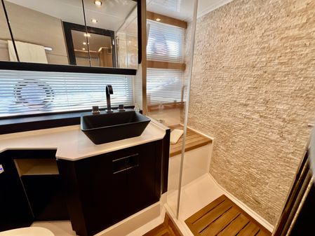 OKEAN Flybridge 50 image