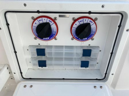 Sea Fox 268 Commander image