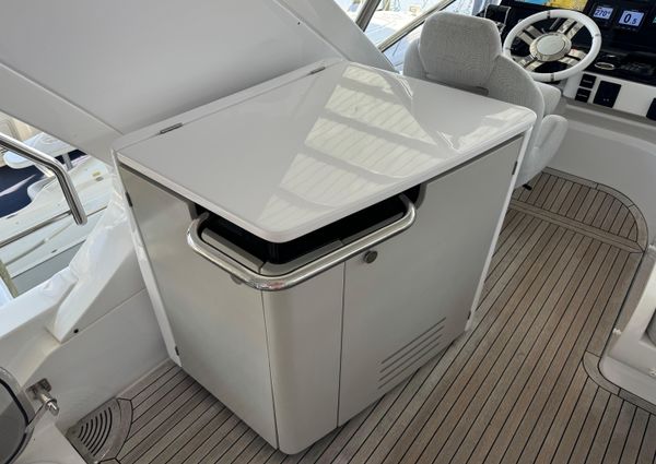 Azimut 55 image