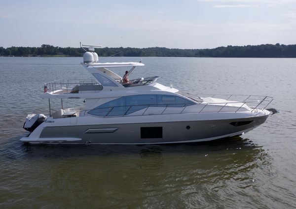 Azimut 55 image