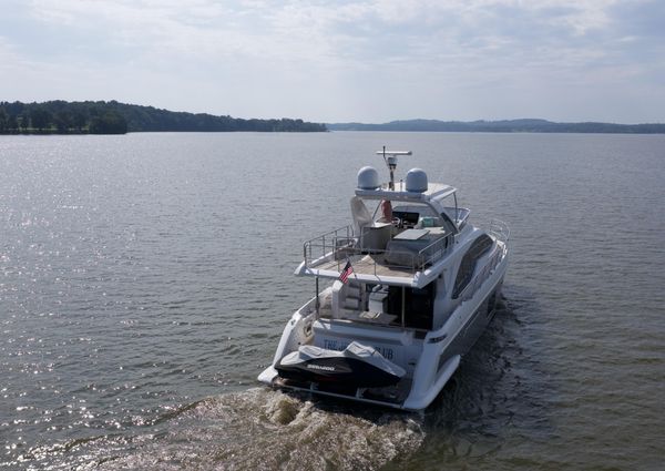 Azimut 55 image