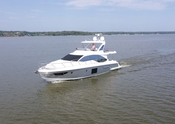 Azimut 55 image