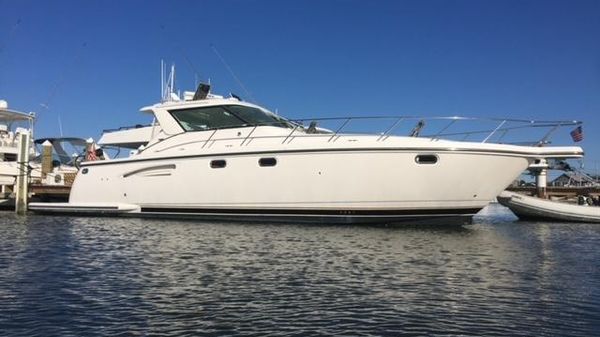 Tiara Yachts 4400 Sovran 