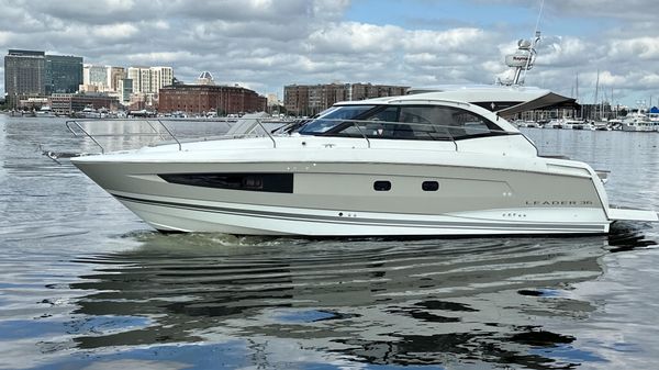 Jeanneau Leader 36 