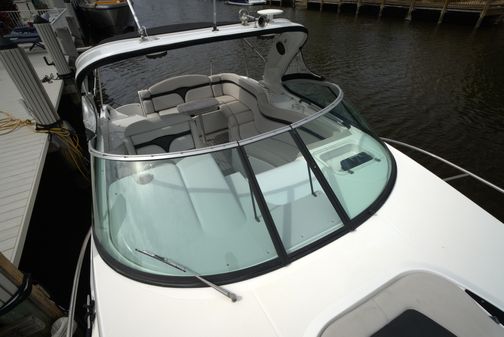 Rinker 320 Express Cruiser image