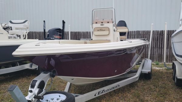 Sea Chaser 21 Sea Skiff