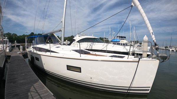 Jeanneau 54 