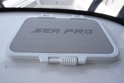 Sea Pro 219 image