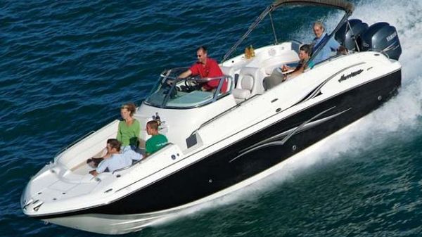 Hurricane SunDeck 260 OB