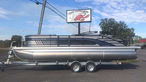 Bennington 24 LSB