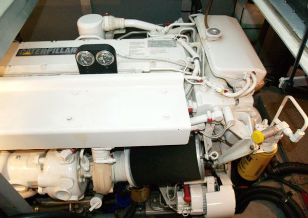 Sea-ray HARDTOP-420-AFT-CABIN image