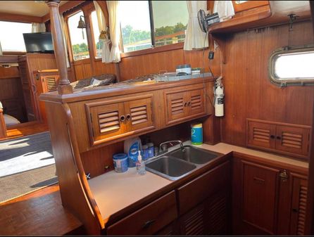 CHB 41 Trawler image