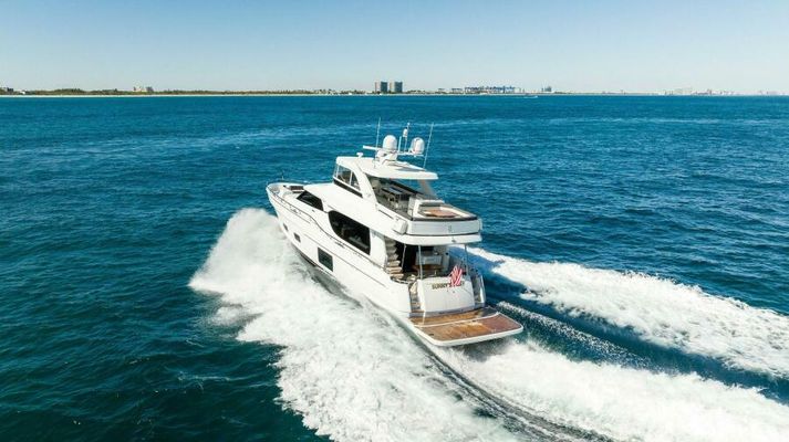 Ocean Alexander 70E Motoryacht - main image