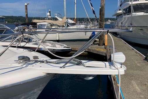 Bayliner 3388 Command Bridge Motoryacht image