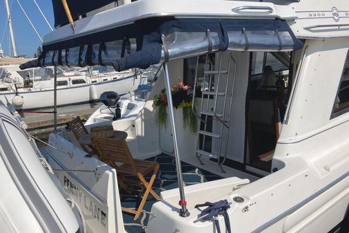 Bayliner 3388 Command Bridge Motoryacht image