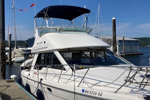 Bayliner 3388 Command Bridge Motoryacht image