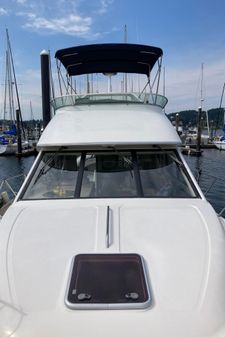 Bayliner 3388 Command Bridge Motoryacht image