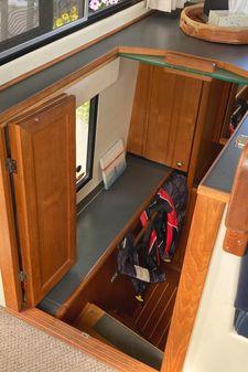 Bayliner 3388 Command Bridge Motoryacht image