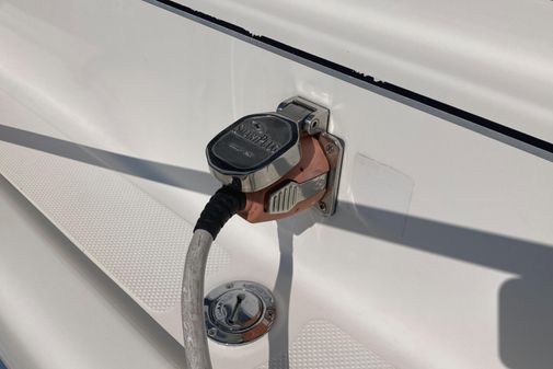 Bayliner 3388 Command Bridge Motoryacht image