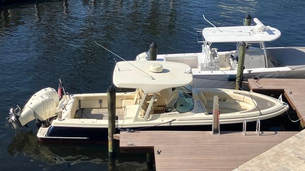 Chris-Craft Calypso 30