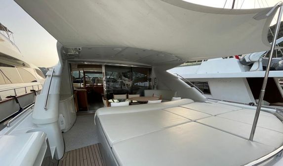 Pershing 76 image