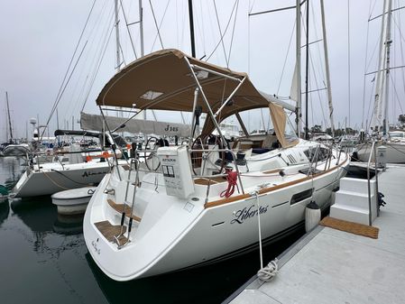 Jeanneau Sun Odyssey 42 DS image