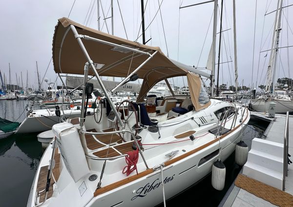 Jeanneau Sun Odyssey 42 DS image