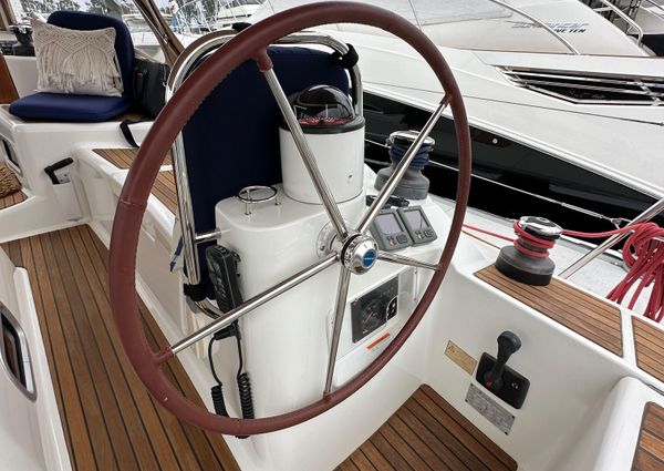 Jeanneau Sun Odyssey 42 DS image